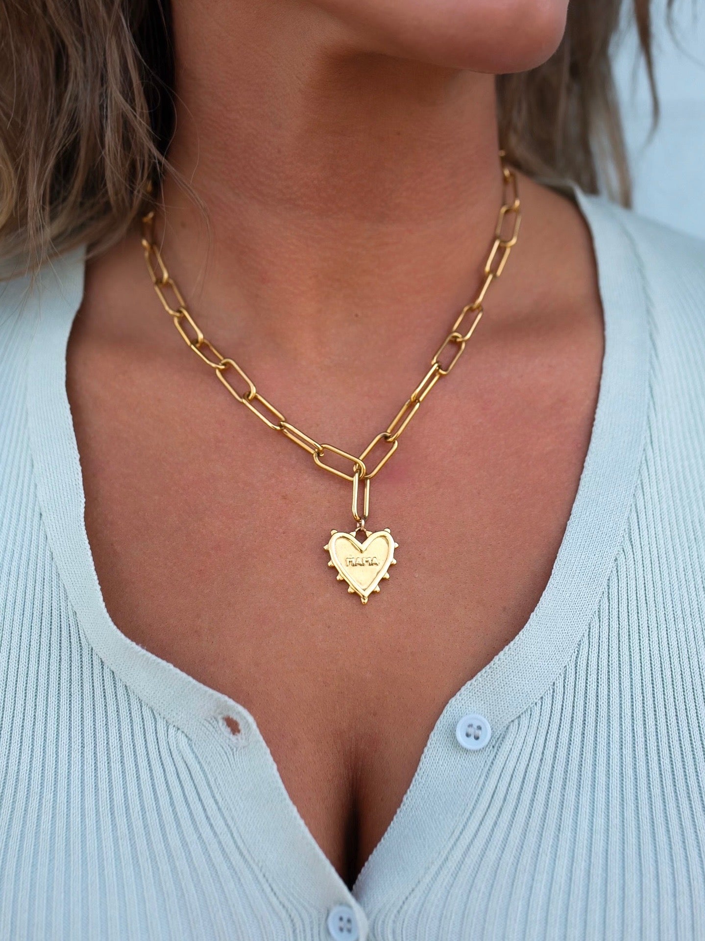 SPIKED HEART MAMA NECKLACE