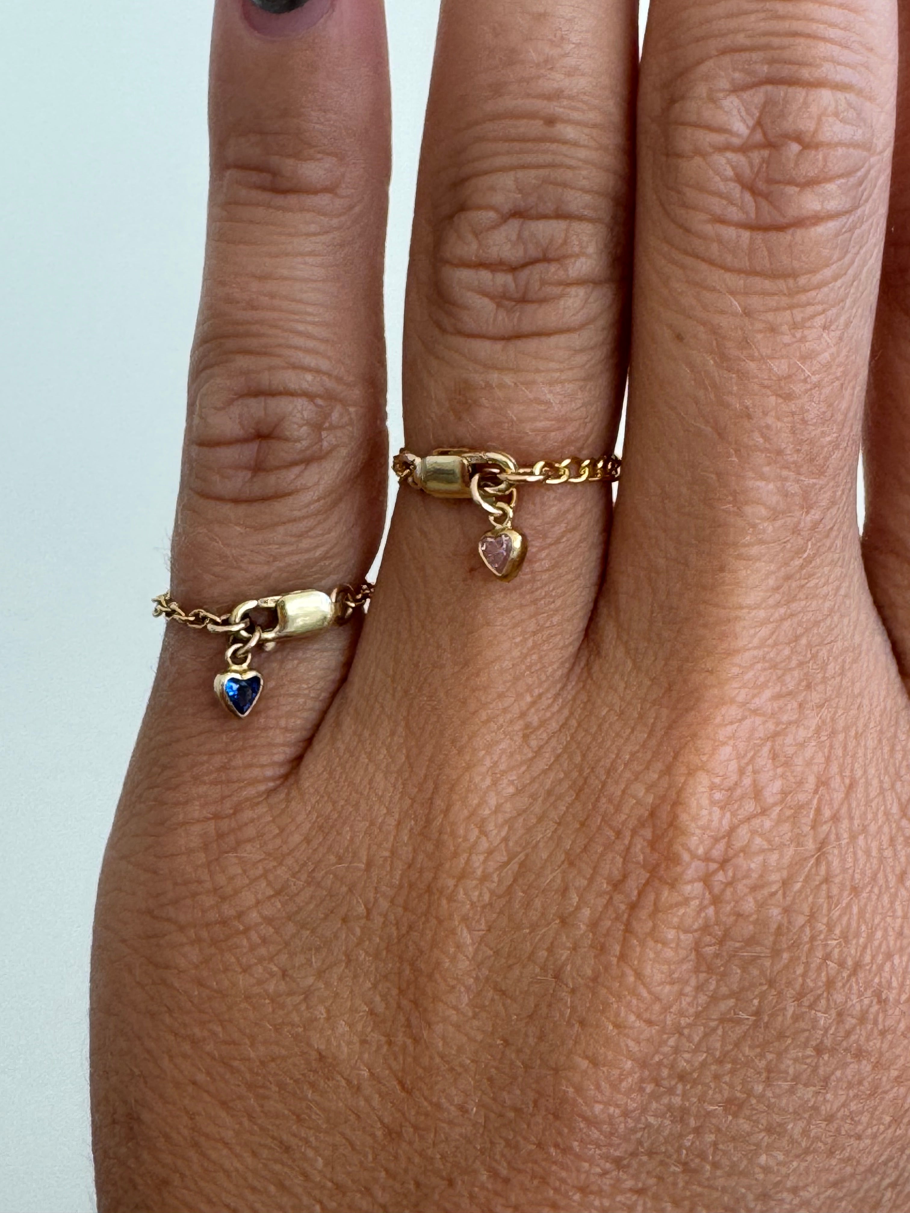 CHAIN OF HEARTS RING